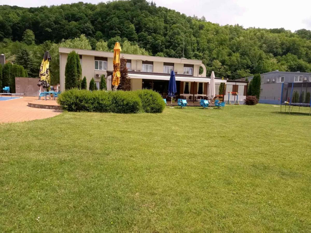 Hotel Drinska Lasta Ljubovija Kültér fotó